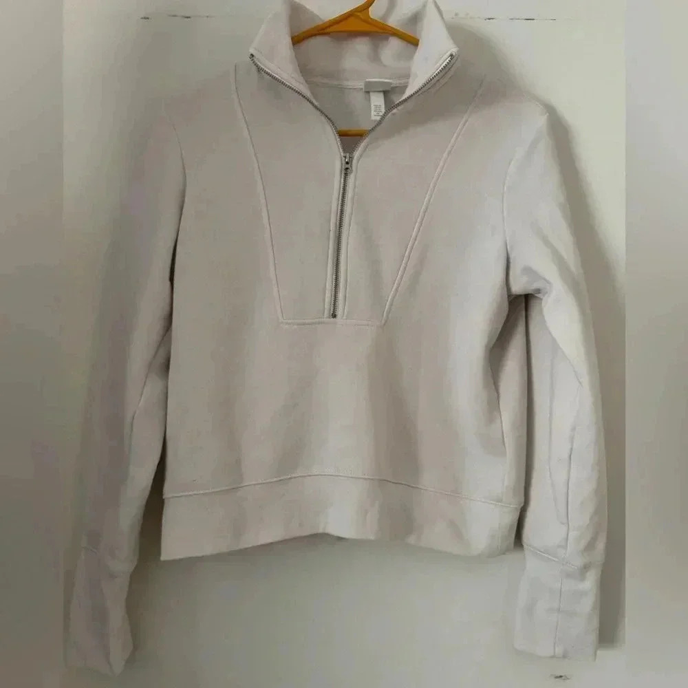 H&M XS Beige Quarter Zip Sweater - Cozy & Stylish